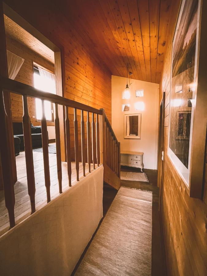 Naturnahes Familienchalet Mit Garten - Wifi - Netflix - Nur 15 Minuten Vom Chiemsee Und 35 Minuten Von Muenchen Entfernt Vogtareuth 外观 照片