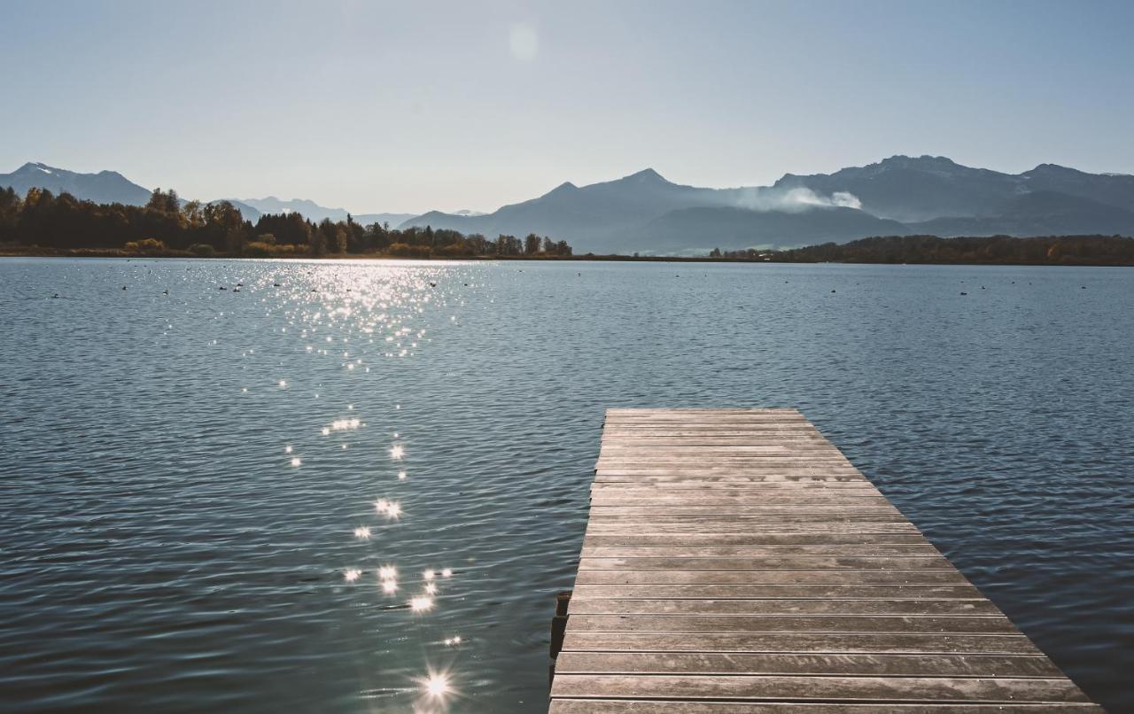 Naturnahes Familienchalet Mit Garten - Wifi - Netflix - Nur 15 Minuten Vom Chiemsee Und 35 Minuten Von Muenchen Entfernt Vogtareuth 外观 照片