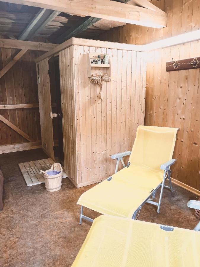 Naturnahes Familienchalet Mit Garten - Wifi - Netflix - Nur 15 Minuten Vom Chiemsee Und 35 Minuten Von Muenchen Entfernt Vogtareuth 外观 照片